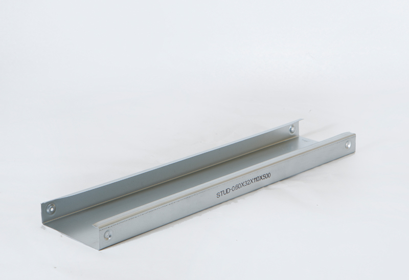 mercurial metal studs